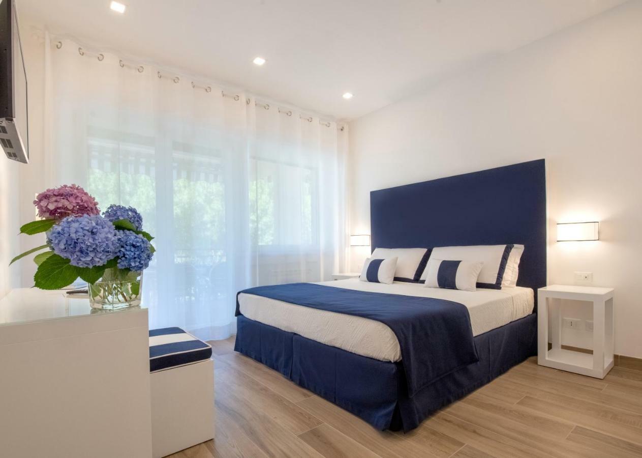 Solymar Apartments Sorrento Exterior photo