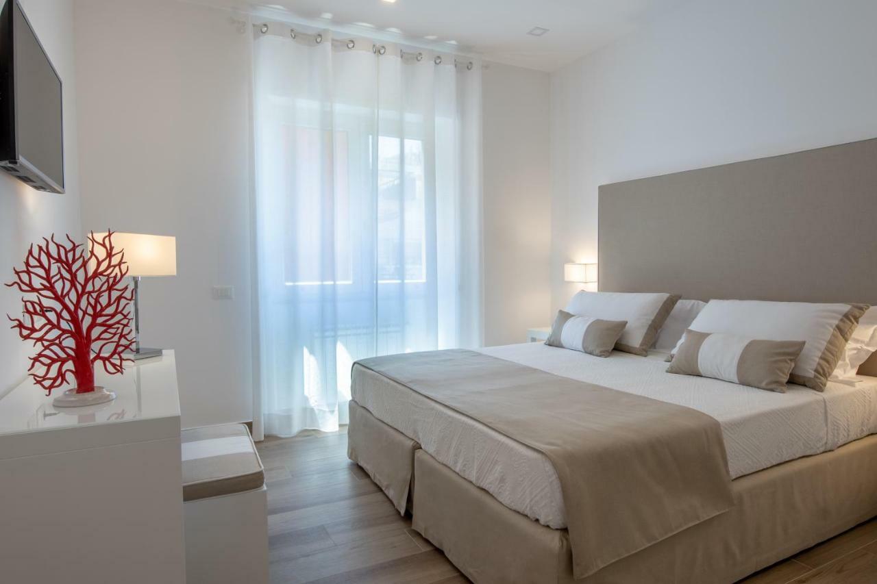 Solymar Apartments Sorrento Exterior photo
